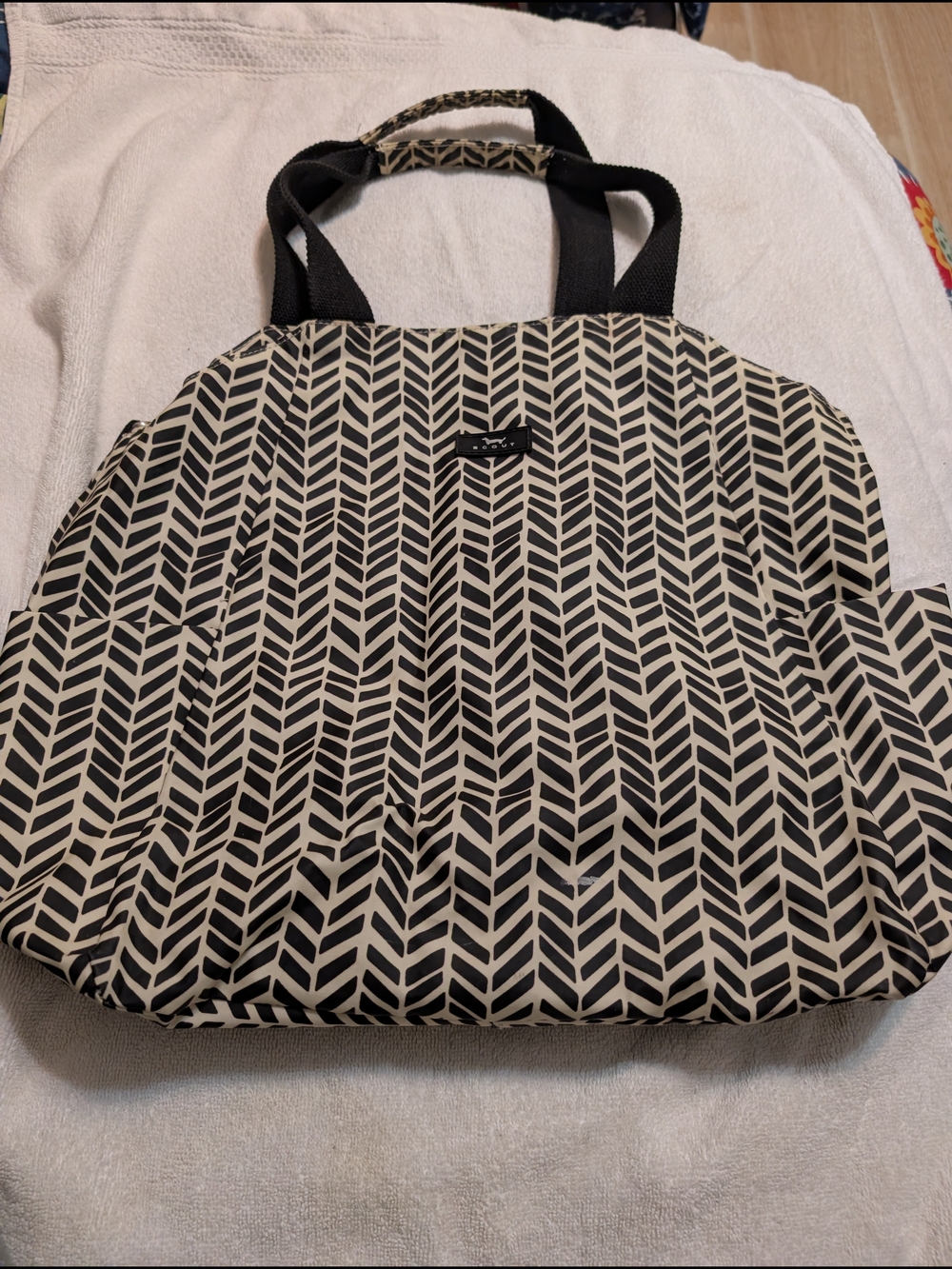 Scout Stylish Black & Cream Tote Bag - Neutral Geometric Pattern